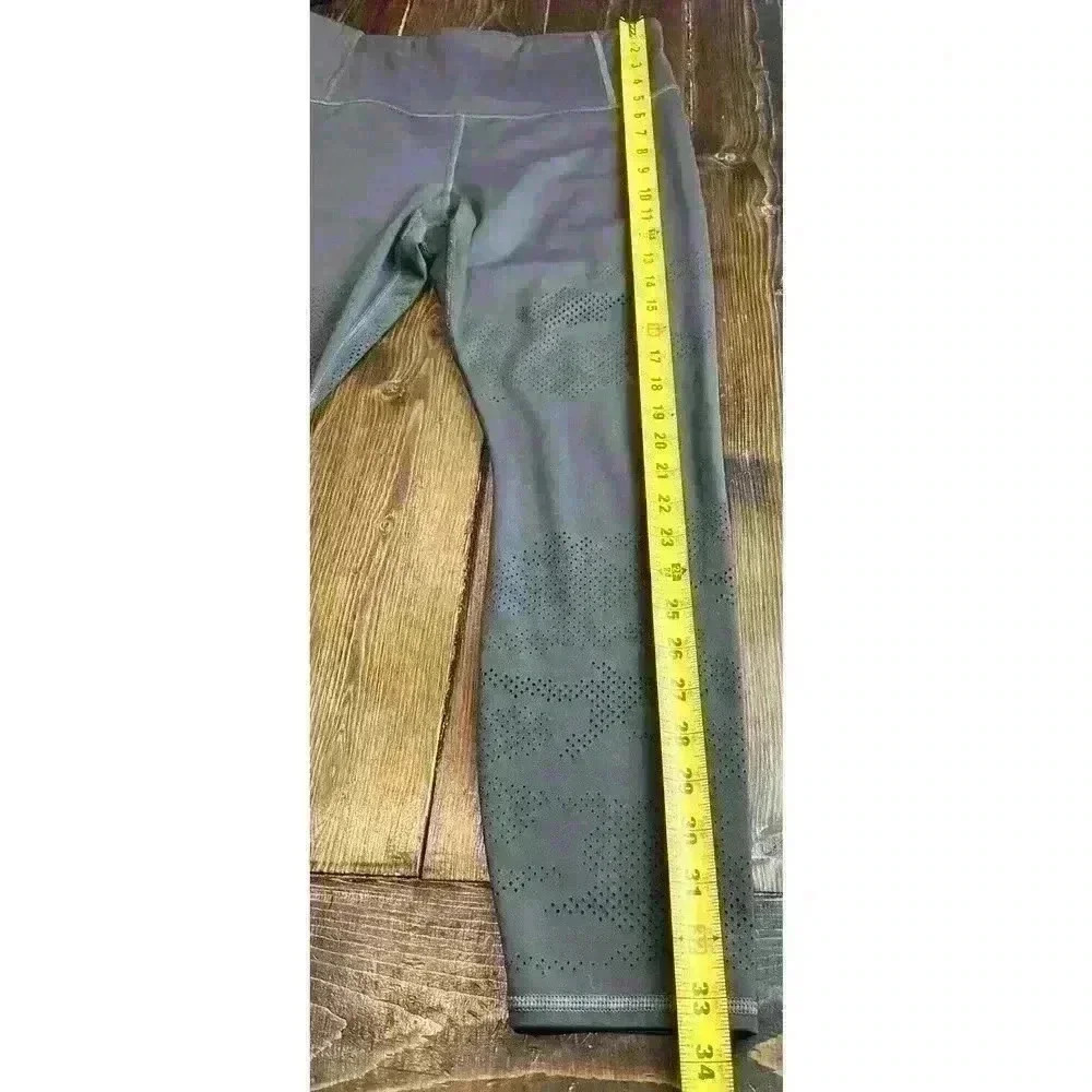 Athleta Persistence Laser Cut 7/8 Yoga Leggings Size Medium Brown - Picture 3 of 12
